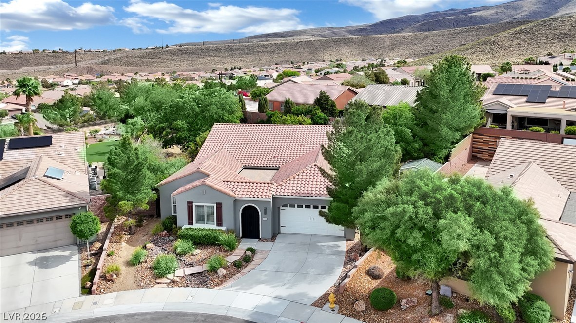 2656 La Boutique Street