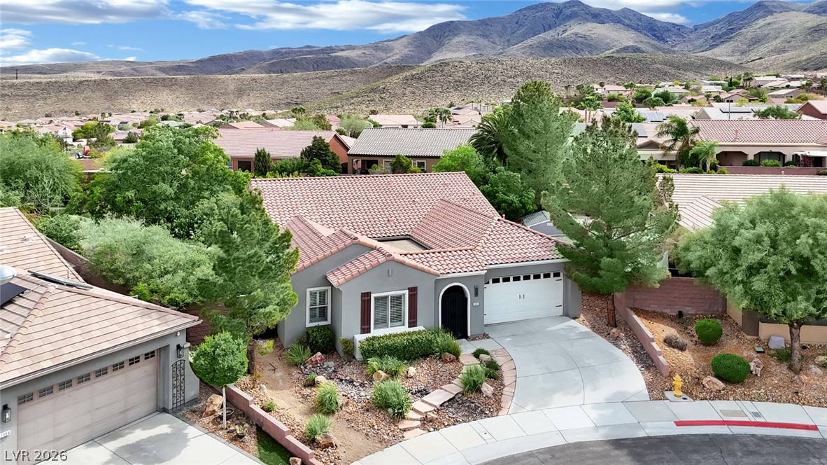 2656 La Boutique Street