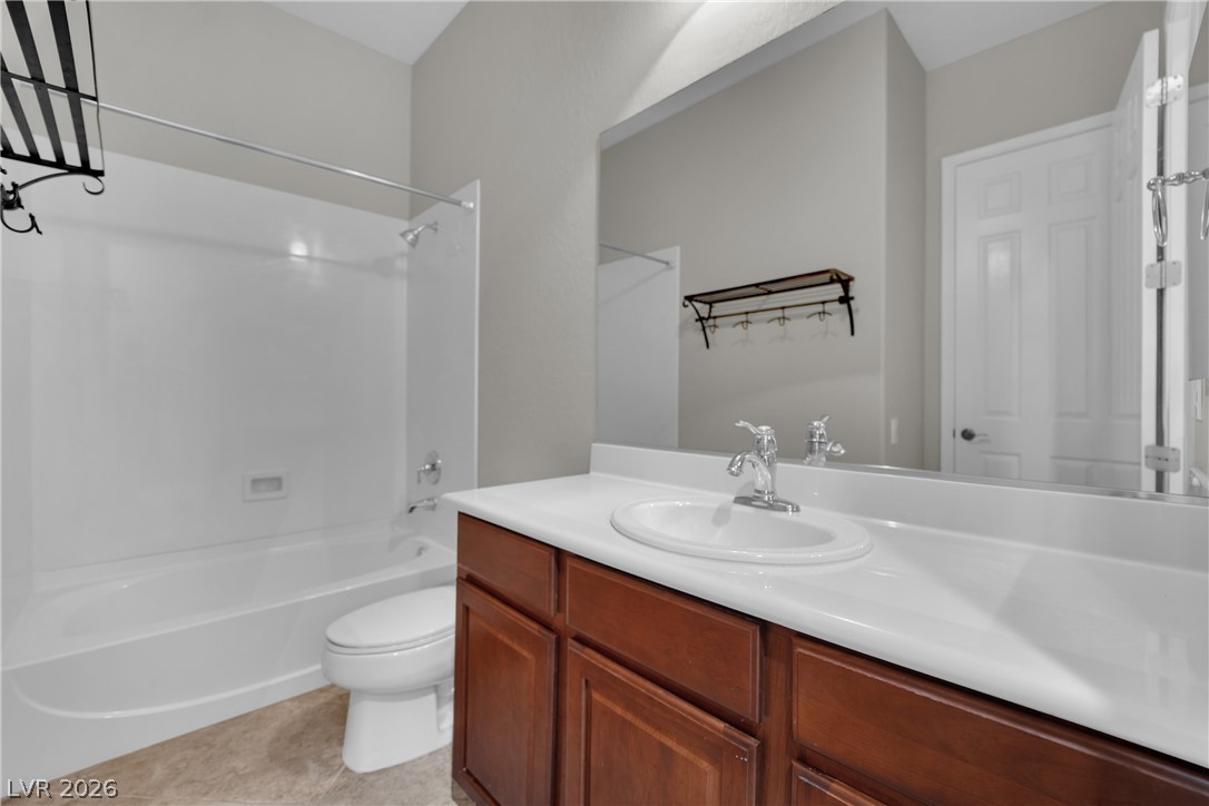 2656 La Boutique Street