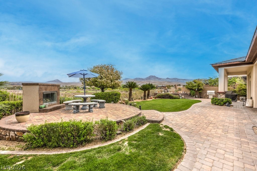 14 Brandermill Drive