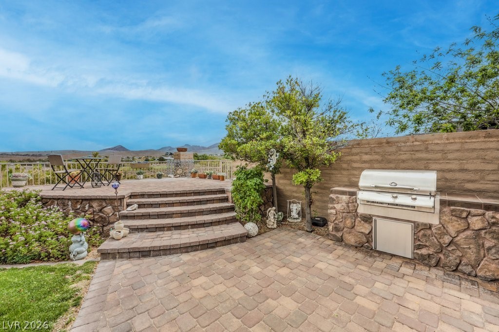 14 Brandermill Drive