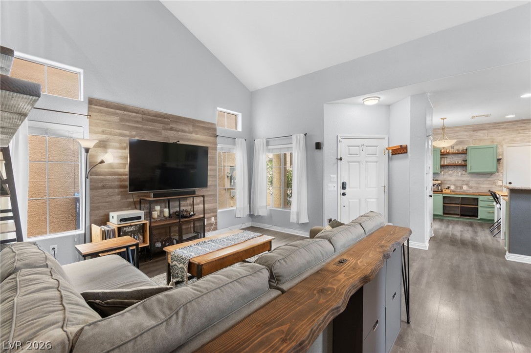 7876 Marbledoe Street