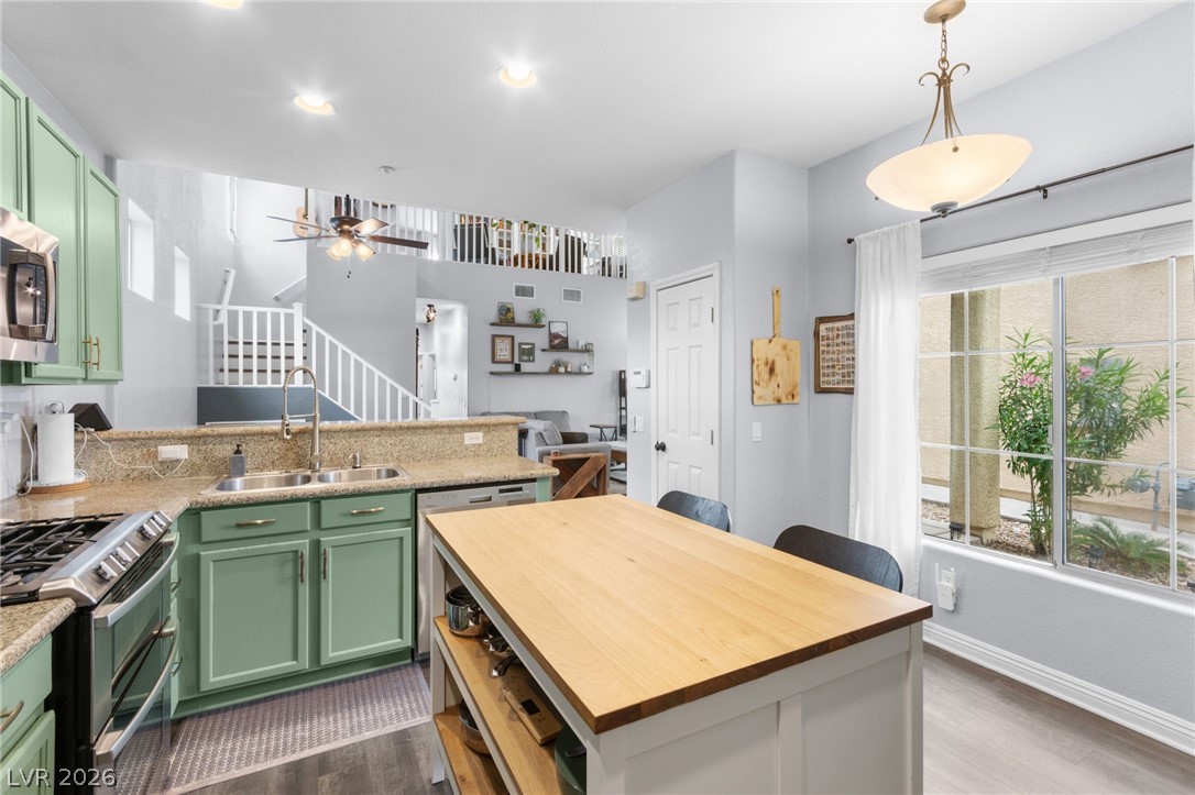 7876 Marbledoe Street