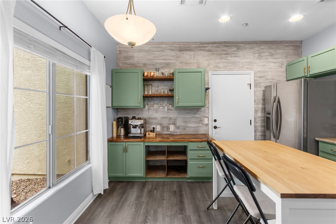 7876 Marbledoe Street