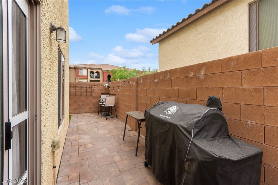 7876 Marbledoe Street