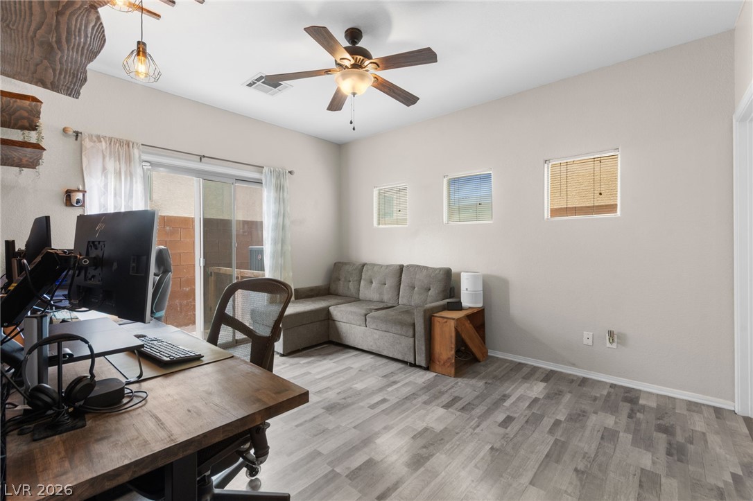 7876 Marbledoe Street