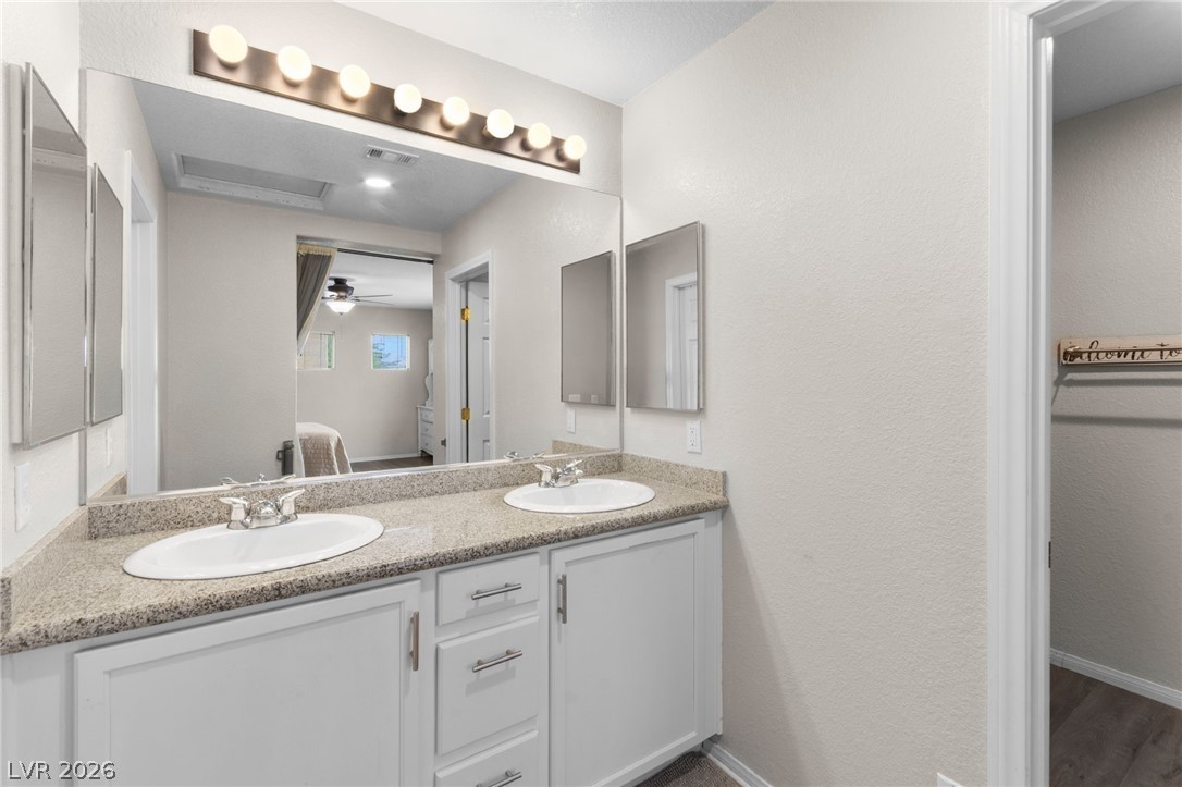 7876 Marbledoe Street