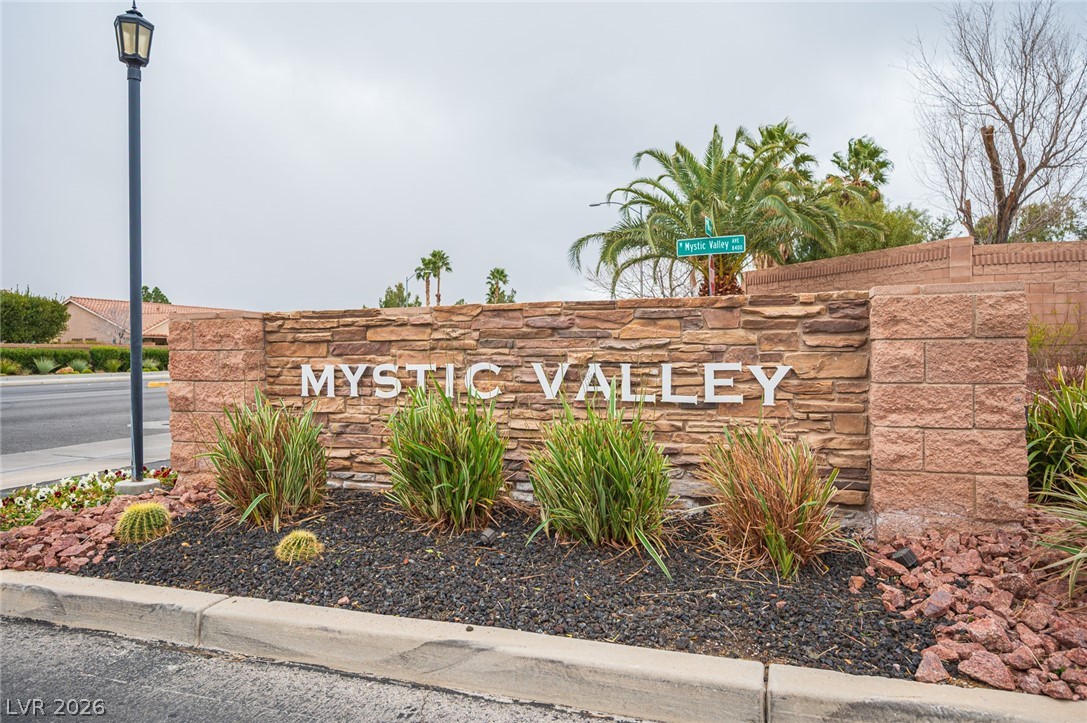 8405 Mystic Night Avenue