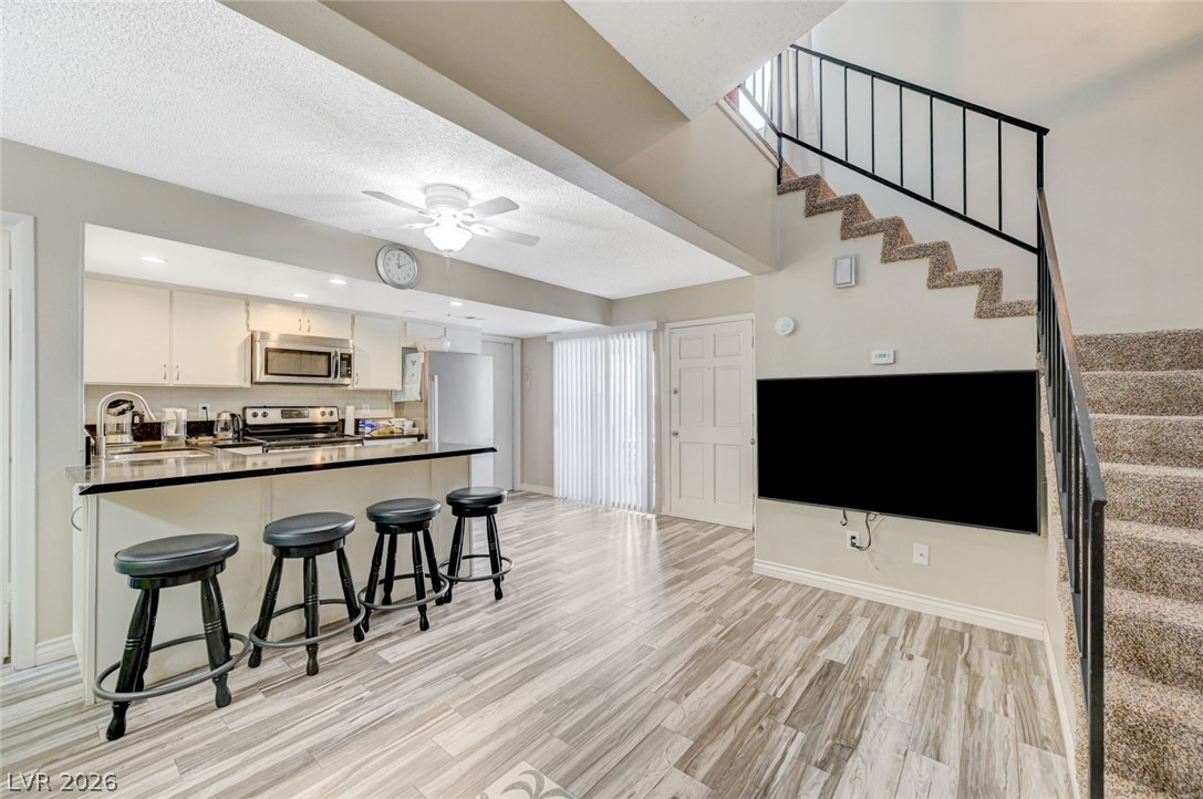 1016 Willow Tree Drive B