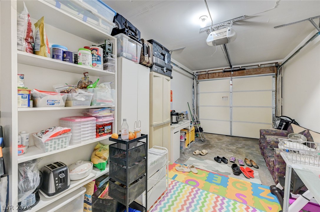 1016 Willow Tree Drive B