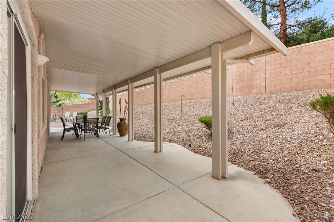 477 Annotto Bay Street