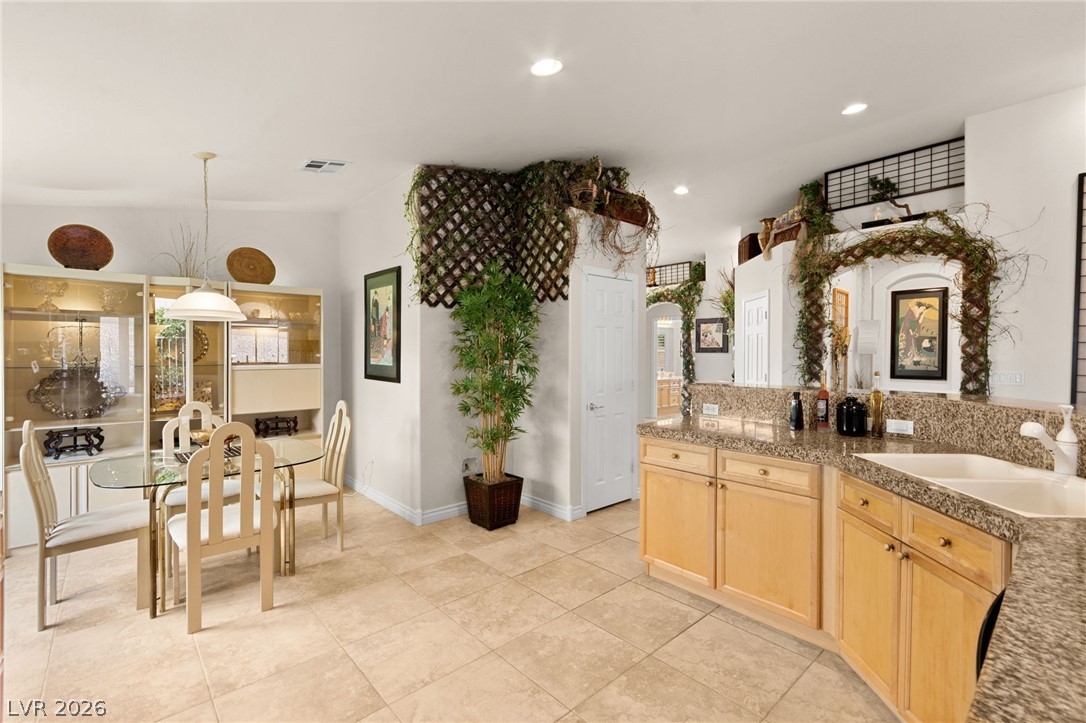 477 Annotto Bay Street