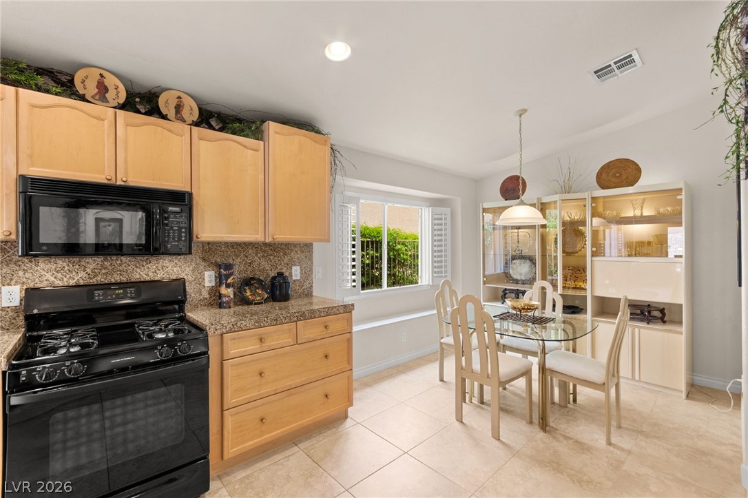 477 Annotto Bay Street