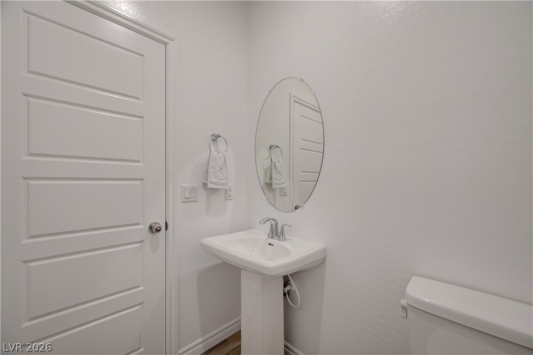 600 North Carriage Hill Drive 2084