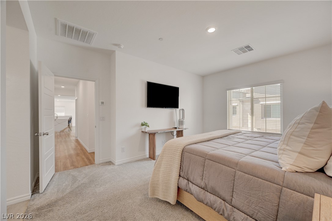 600 North Carriage Hill Drive 2084