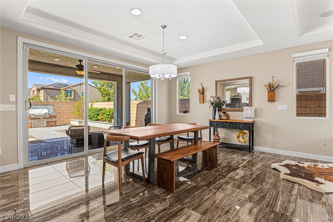 9936 Bighorn Bellows Avenue