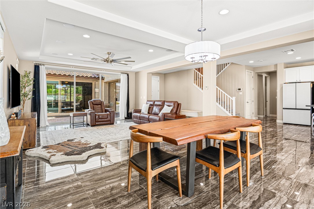 9936 Bighorn Bellows Avenue