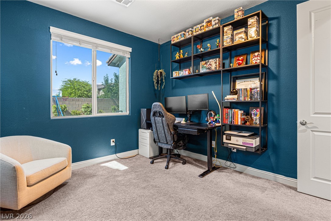 9936 Bighorn Bellows Avenue