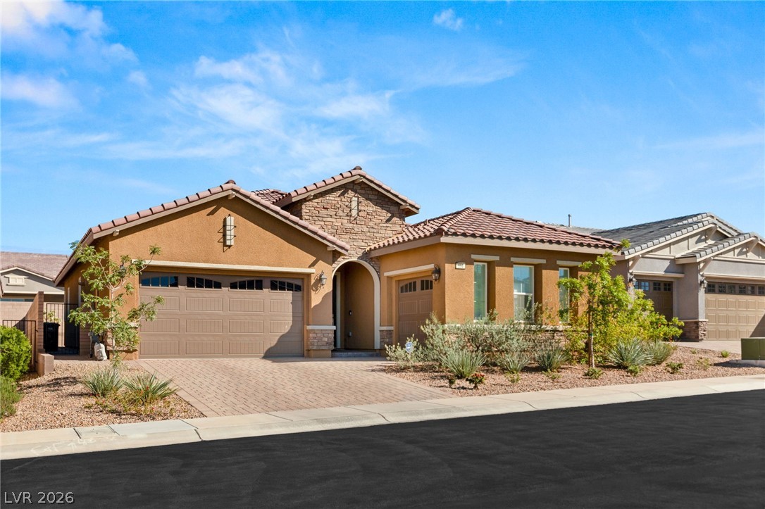 598 Desert Bluebell Court