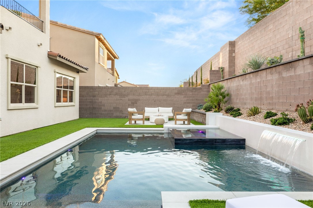 323 Malpaso Street
