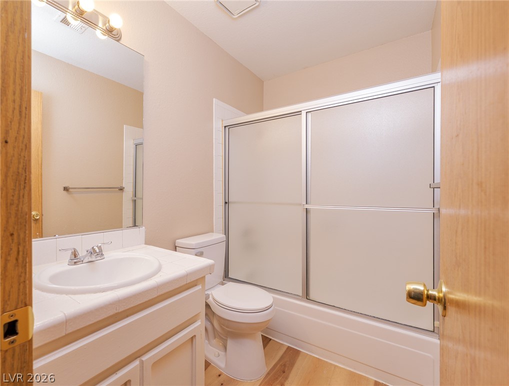 4300 North Lamont Street 251