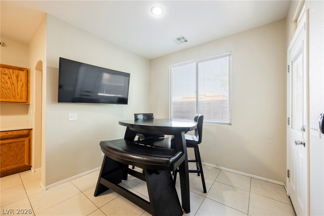 6682 Higger Tor Avenue