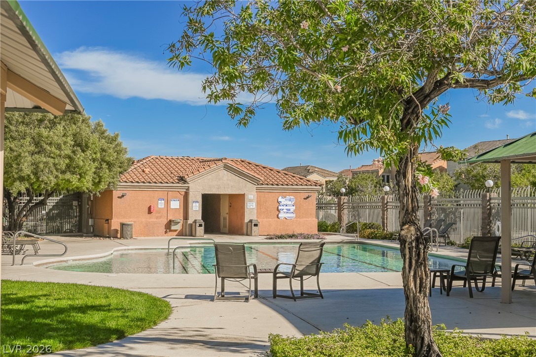 6682 Higger Tor Avenue