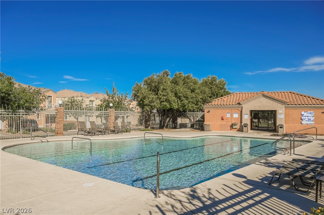 6682 Higger Tor Avenue