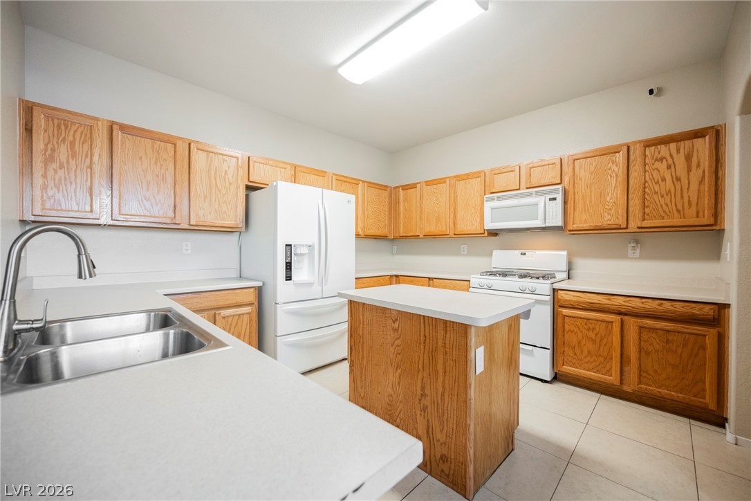 6682 Higger Tor Avenue