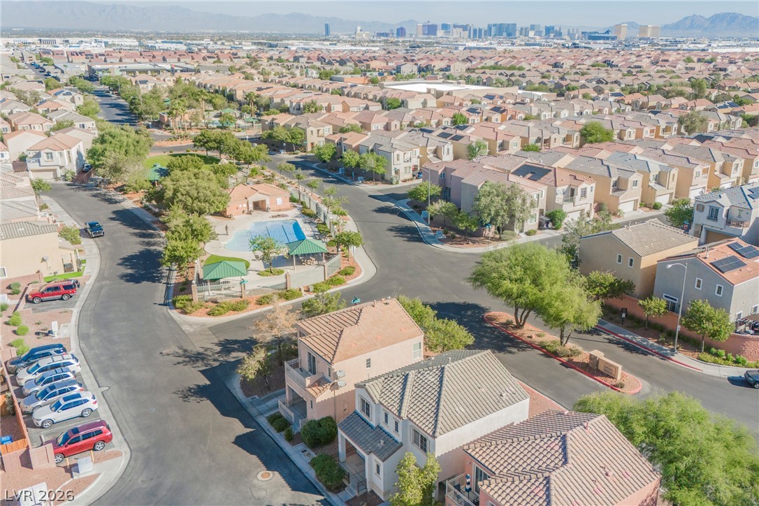 6682 Higger Tor Avenue