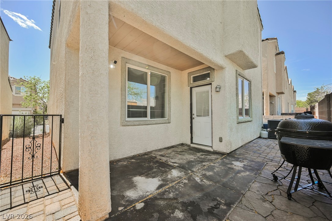 6682 Higger Tor Avenue