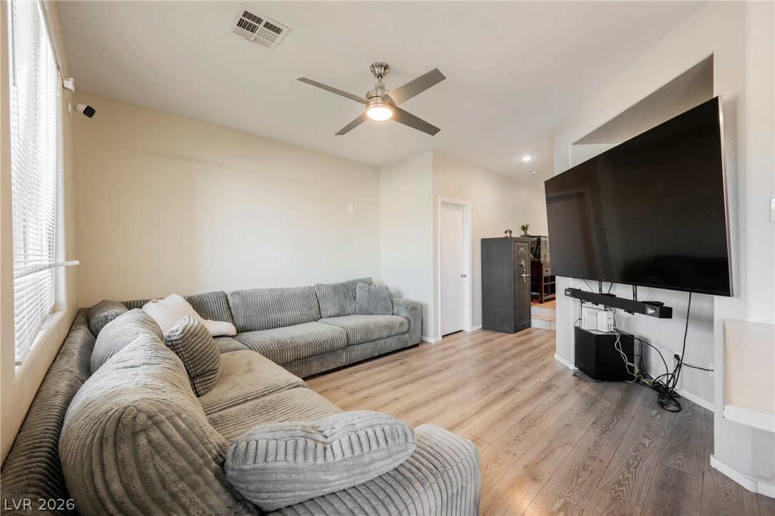 6682 Higger Tor Avenue