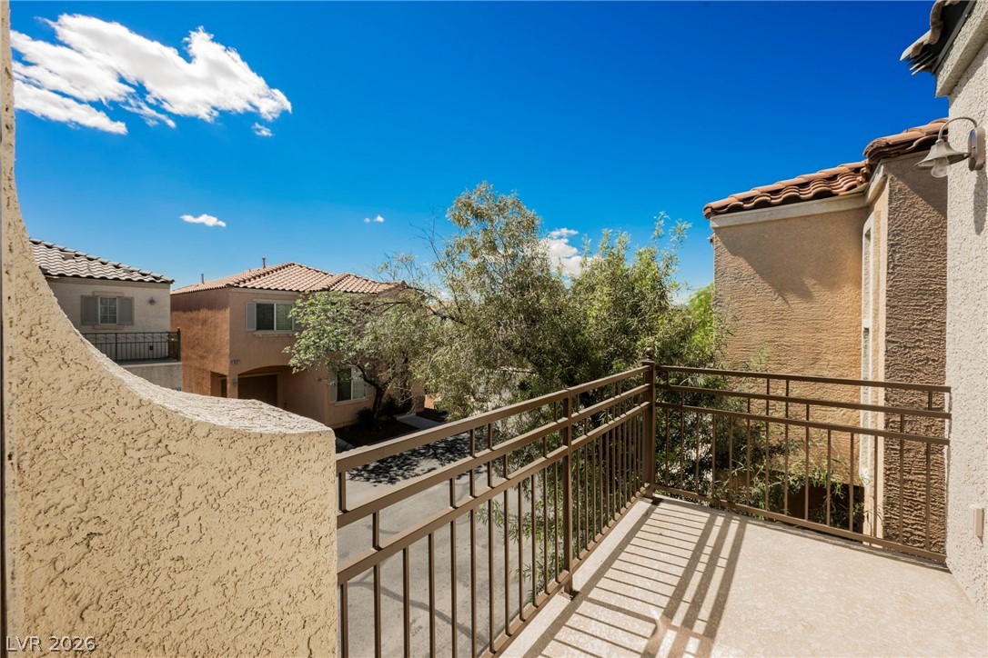 6682 Higger Tor Avenue