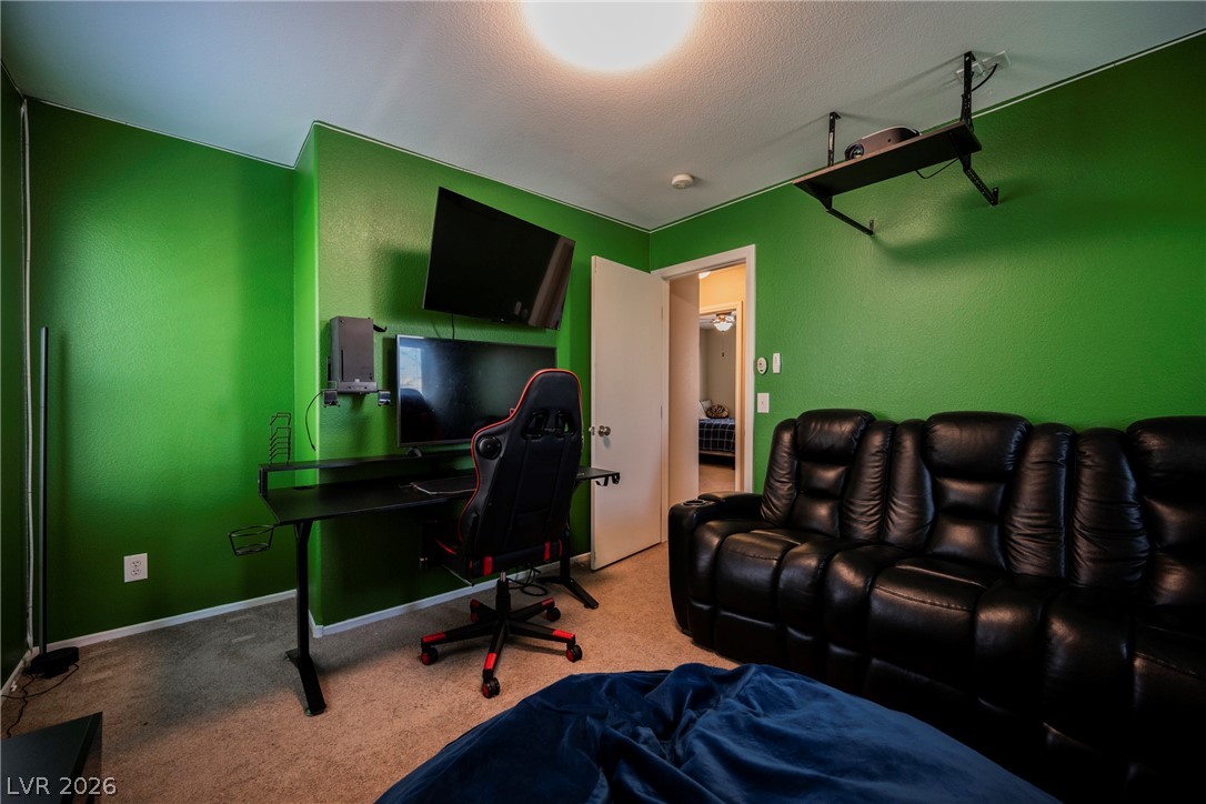 6682 Higger Tor Avenue