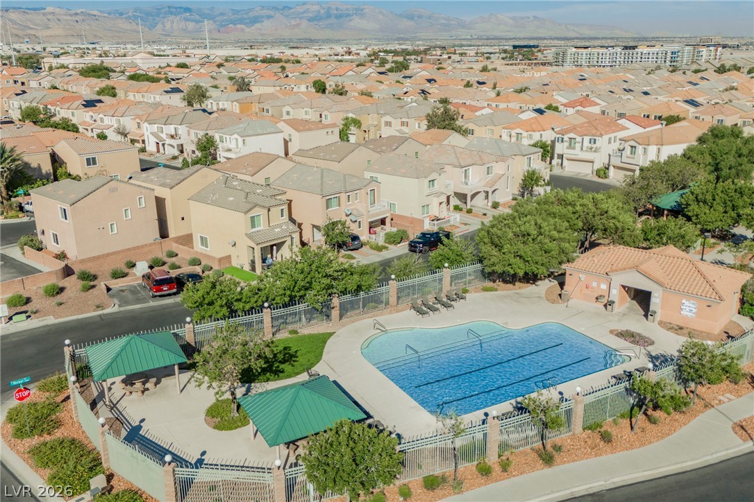 6682 Higger Tor Avenue