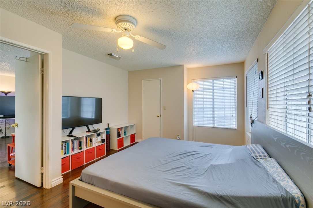2200 South Fort Apache Road 1057