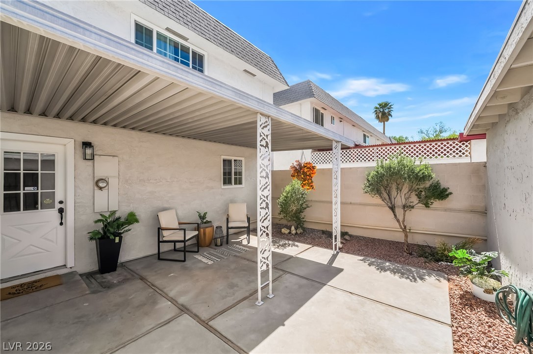 421 Greenbriar Townhouse Way