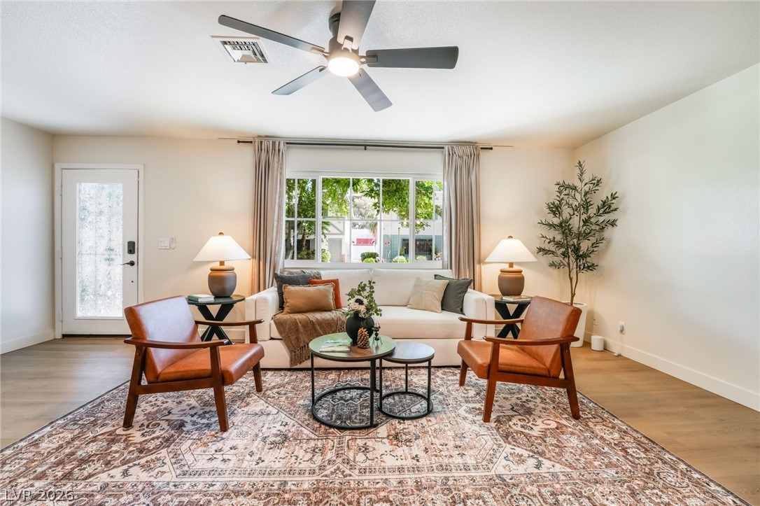 421 Greenbriar Townhouse Way