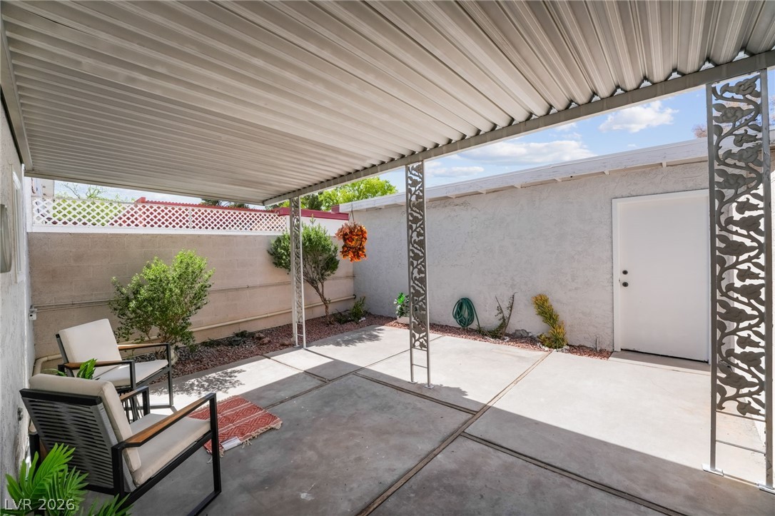 421 Greenbriar Townhouse Way