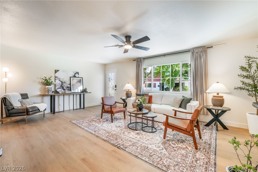 421 Greenbriar Townhouse Way