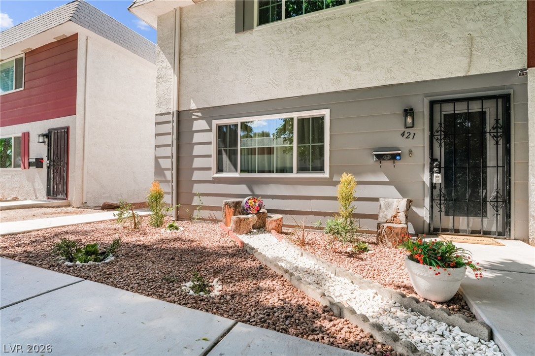 421 Greenbriar Townhouse Way