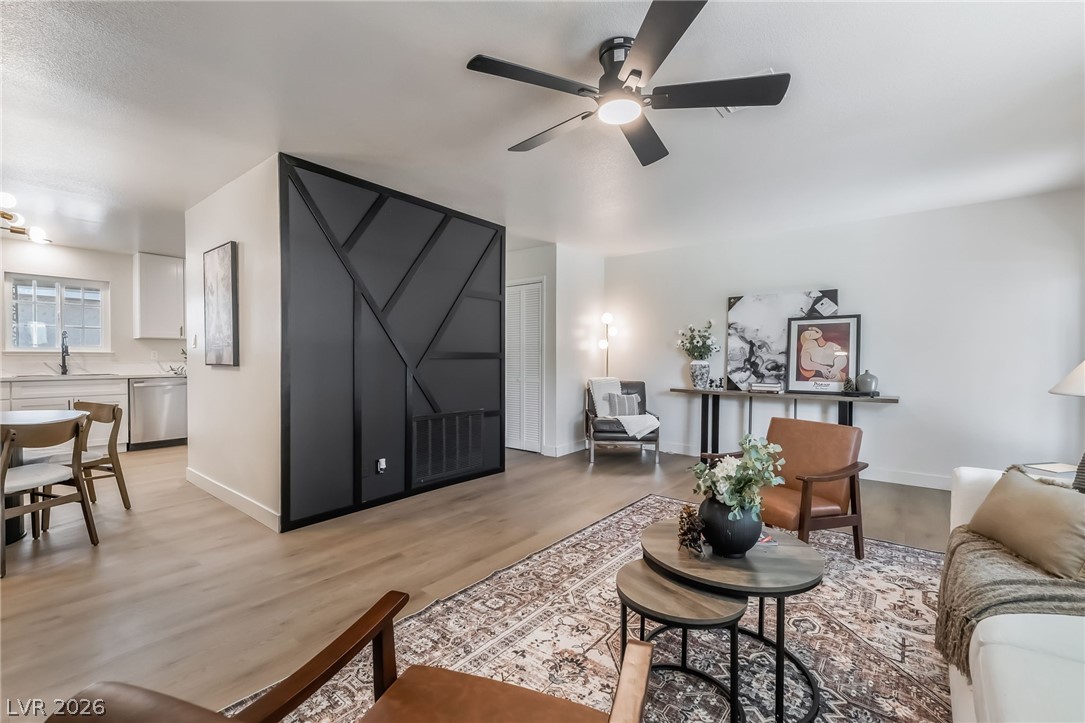 421 Greenbriar Townhouse Way