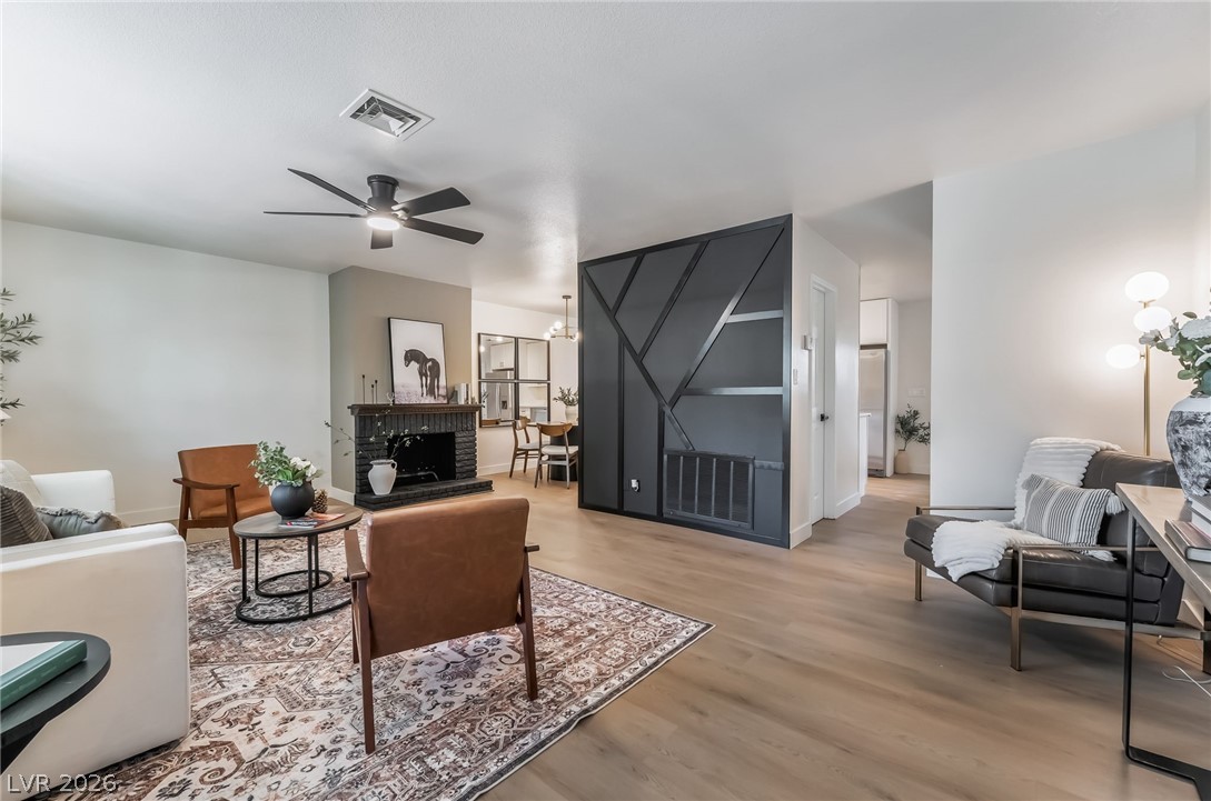 421 Greenbriar Townhouse Way