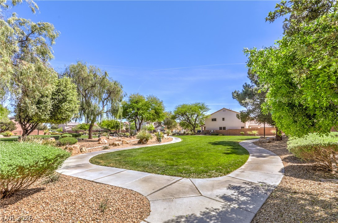 5016 Lone Wolf Avenue