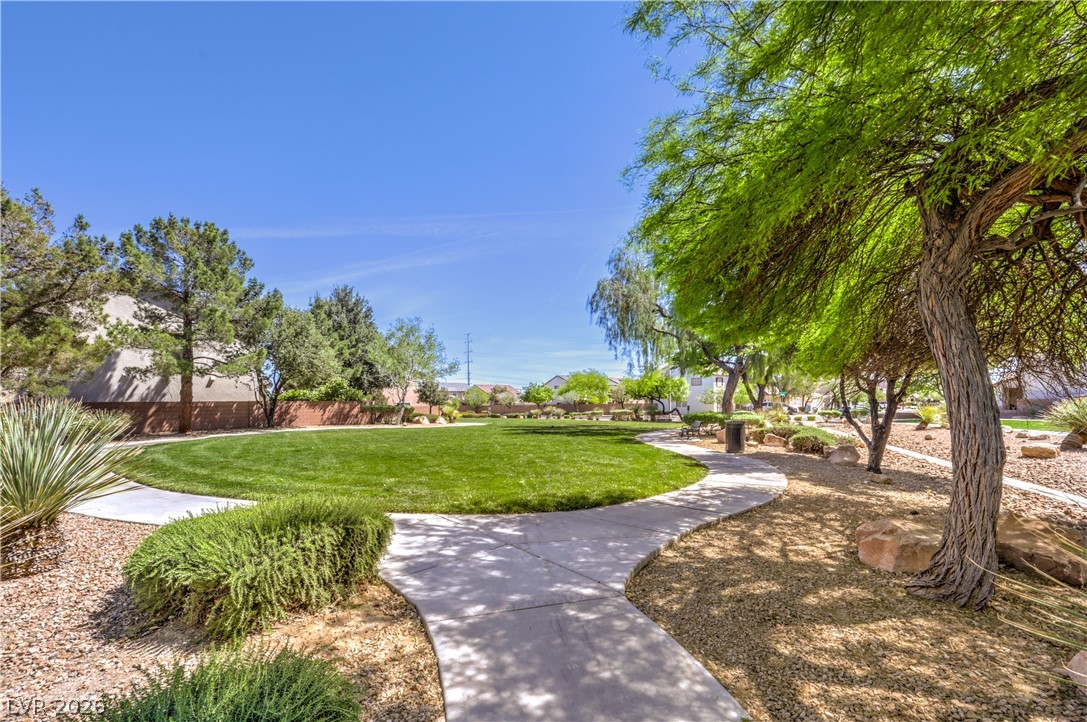 5016 Lone Wolf Avenue