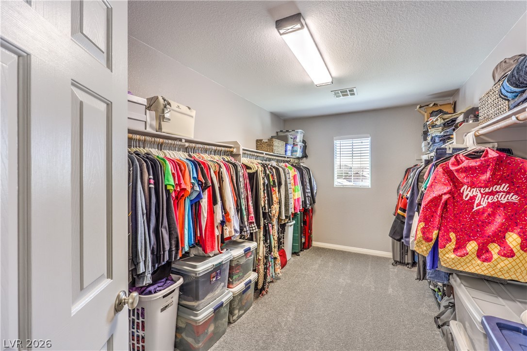 5016 Lone Wolf Avenue