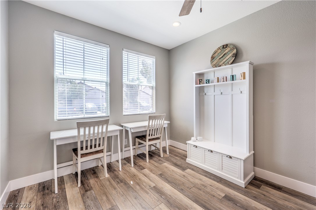 5016 Lone Wolf Avenue