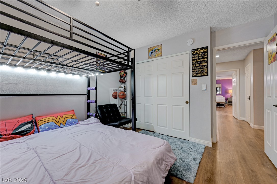 3928 Edgemoor Way