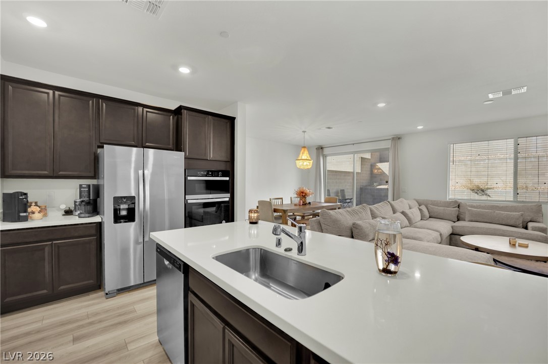 1535 Pacific Baza Street