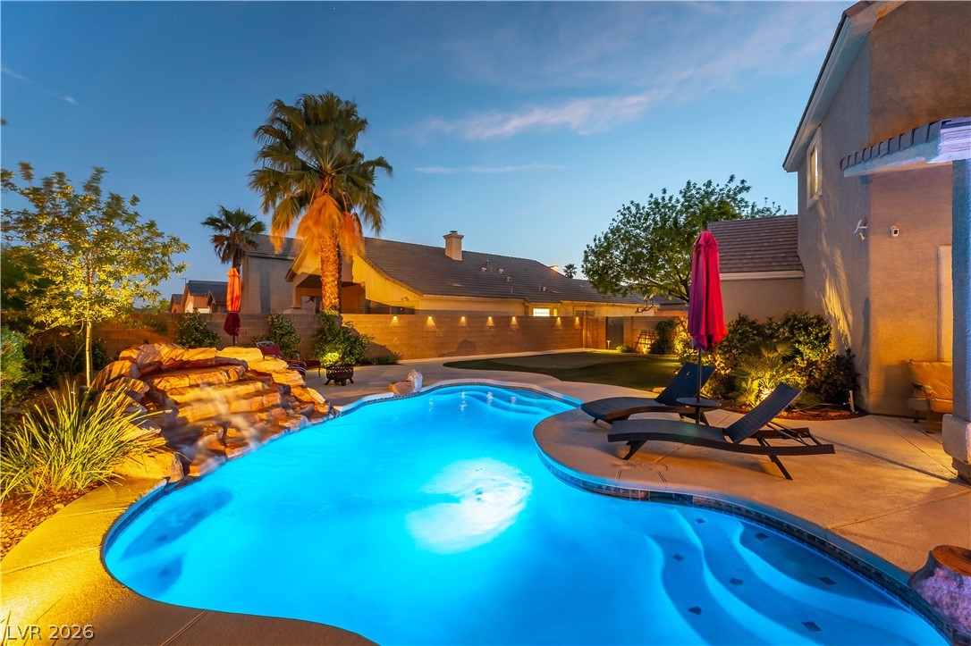 2840 Thicket Willow Street